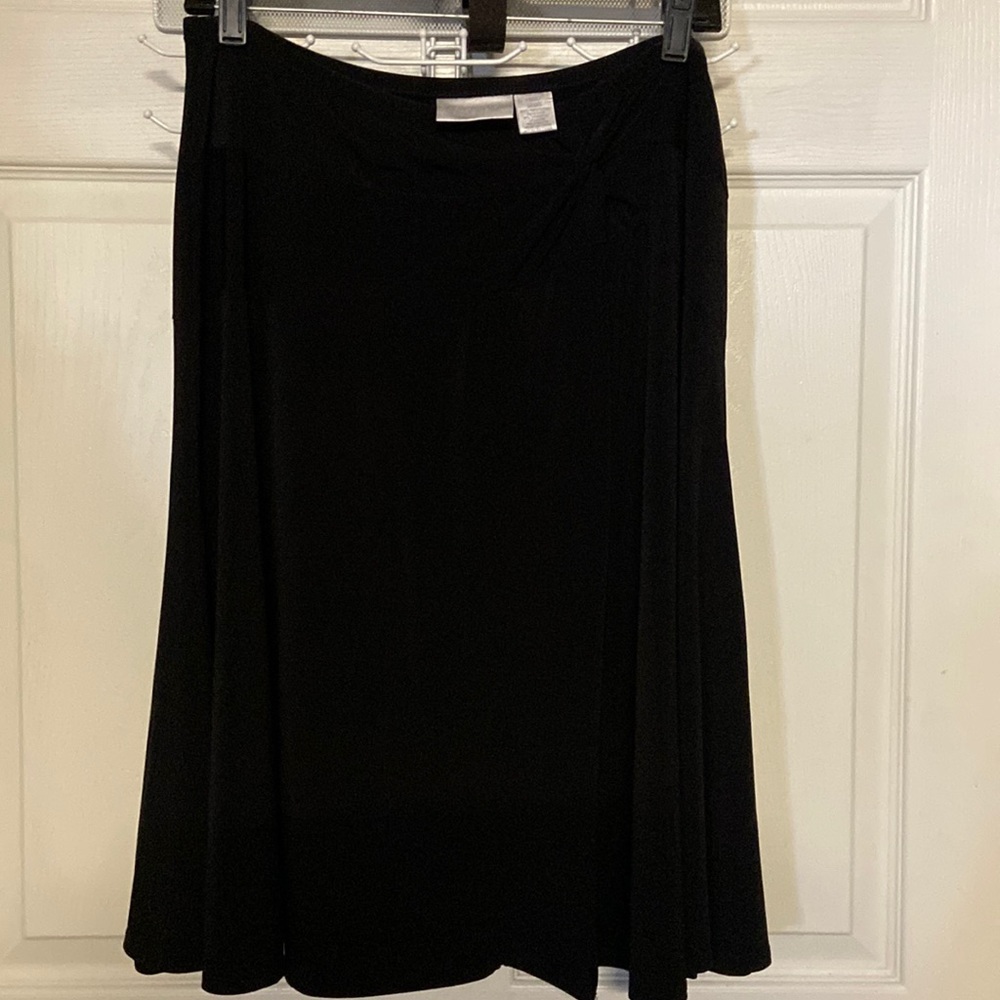 Worthinhton Black Mid length Skirt.  92% polyester 8% spandex